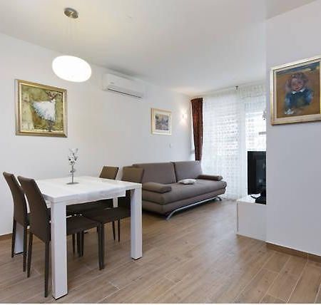 Apartment Luce Сплит Екстериор снимка